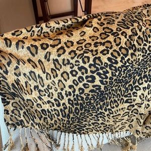 Leopard Print Pashmina Shawl